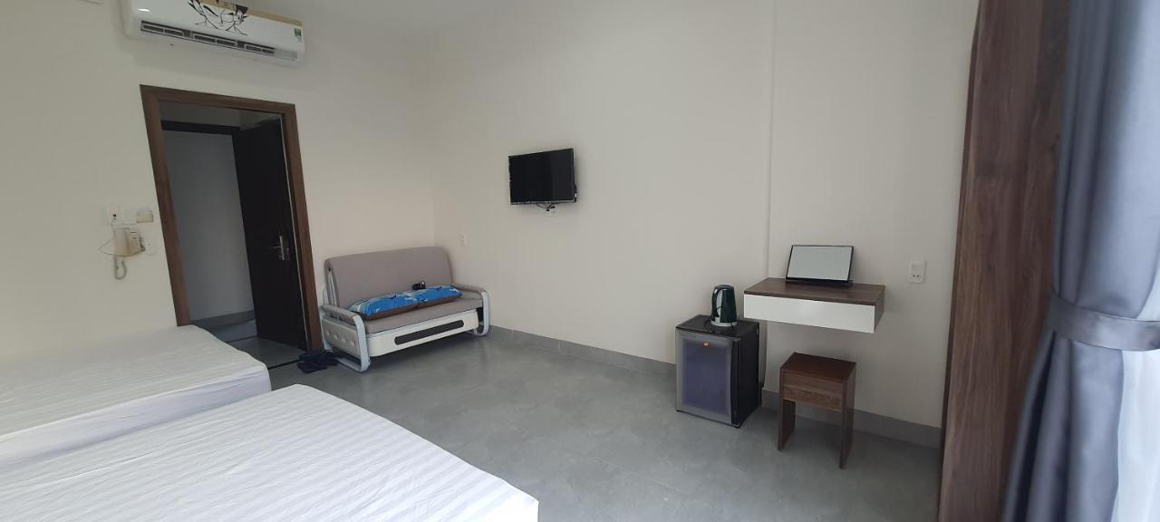 Karola Hotel Da Nang Exterior photo
