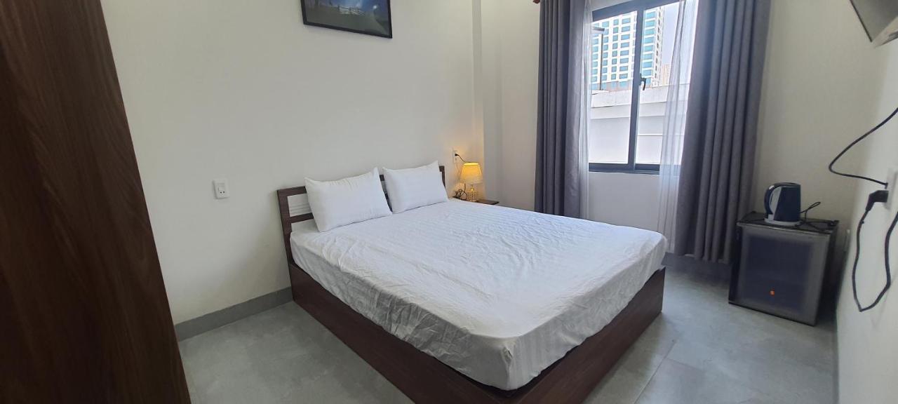 Karola Hotel Da Nang Exterior photo